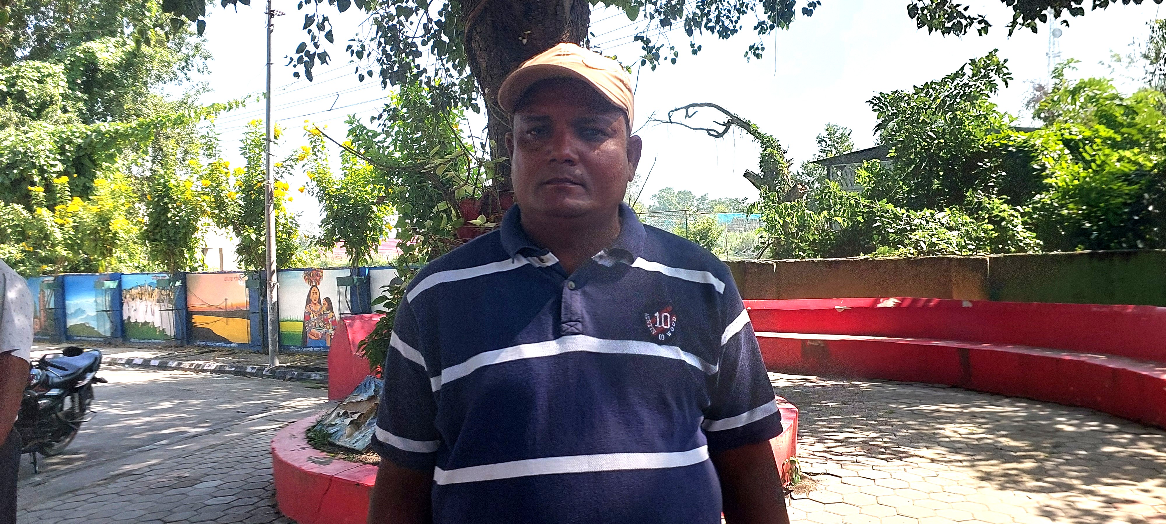 धनगढीका वडाध्यक्ष रिजालमाथि लालपूर्जा दिलाउने प्रलोभन देखाएर पैसा असुलेको आरोप