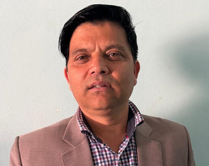 रास्वपाले धनगढीमा आनन्द चन्दलाई उम्मेदवार बनायो