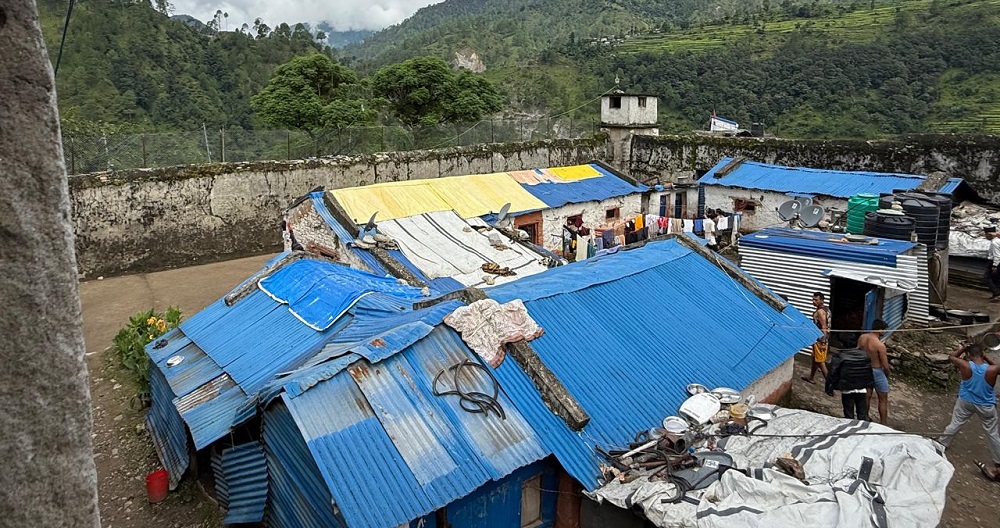 खाली गरियो बाजुरा कारागार, कैदीबन्दीको सरुवा