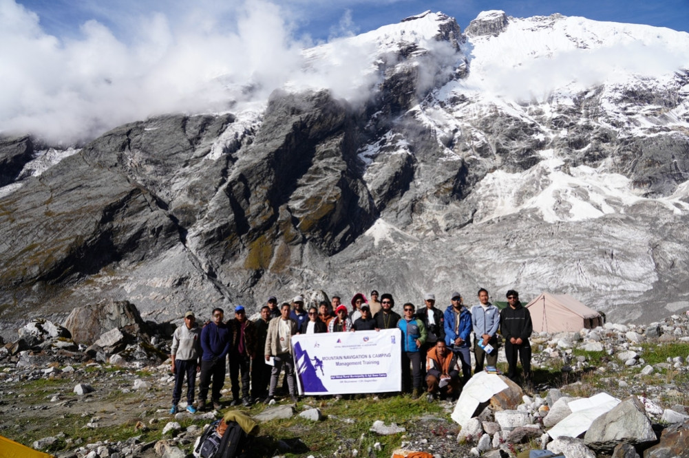 दार्चुलाको भभया हिमालमा पहिलो पटक सफल आरोहण
