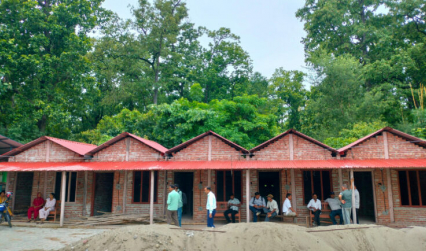 पर्यटन प्रवद्र्धन गर्न सामुदायिक वनमा पाहुना घर