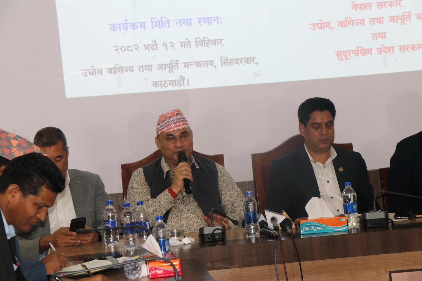 `सुदूरपश्चिममा लगानीको वातावरण बनाउछौं, सबैको साथ चाहियो´